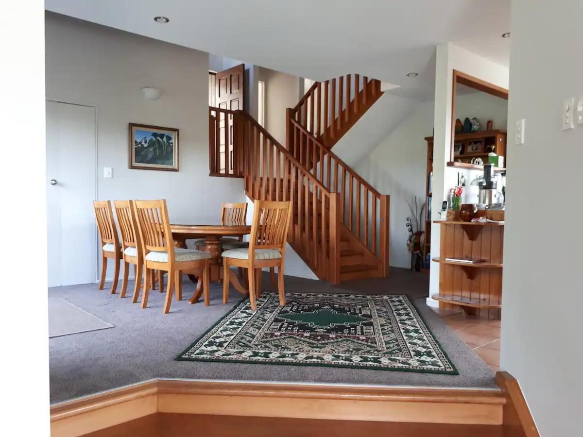 Peaceful And Close To Town Apartment วานกาไร ภายนอก รูปภาพ